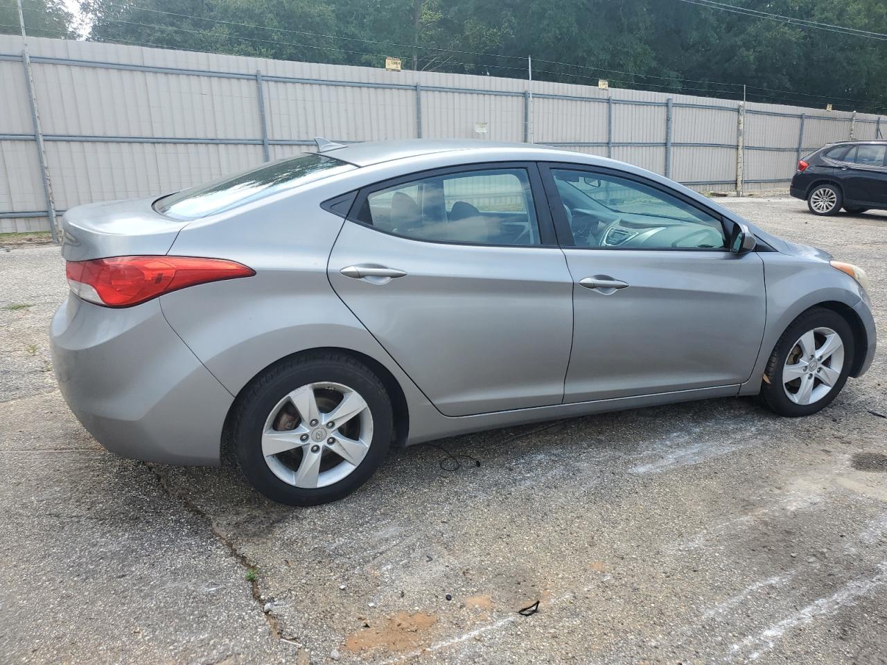 KMHDH4AE2BU100054 2011 Hyundai Elantra Gls