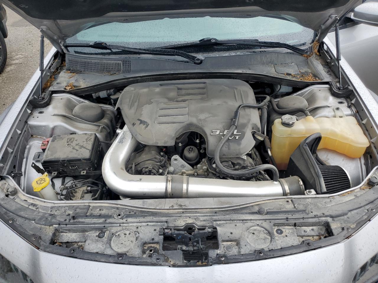 2C3CCABG8JH240547 2018 Chrysler 300 S