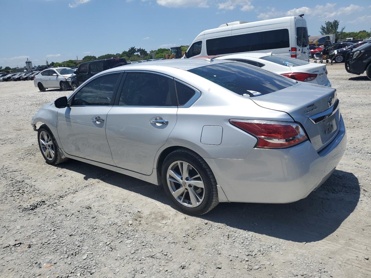 1N4AL3AP0EC113211 2014 Nissan Altima 2.5