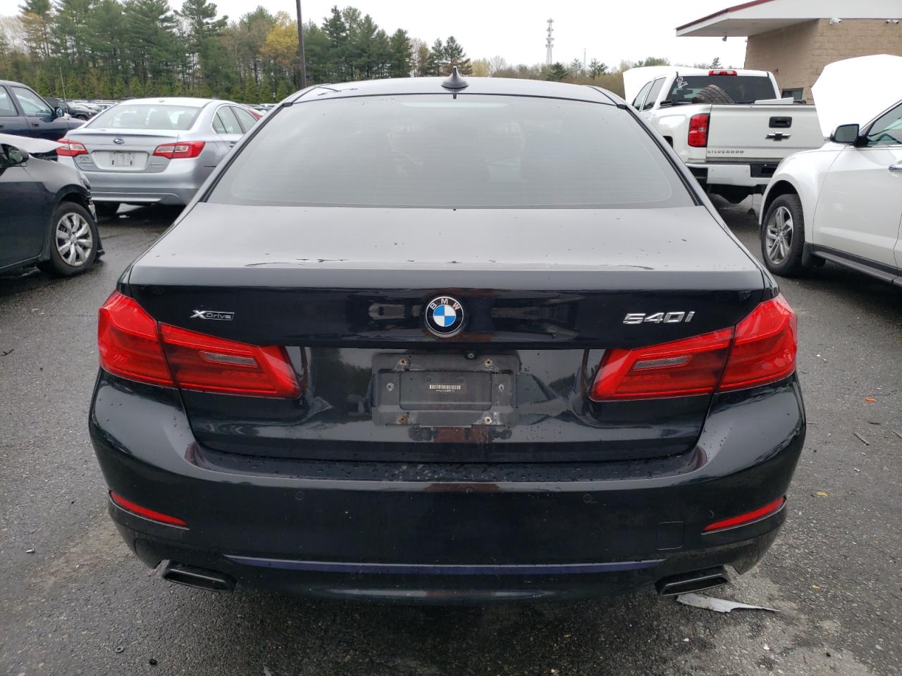 WBAJE7C52JG891713 2018 BMW 540 Xi