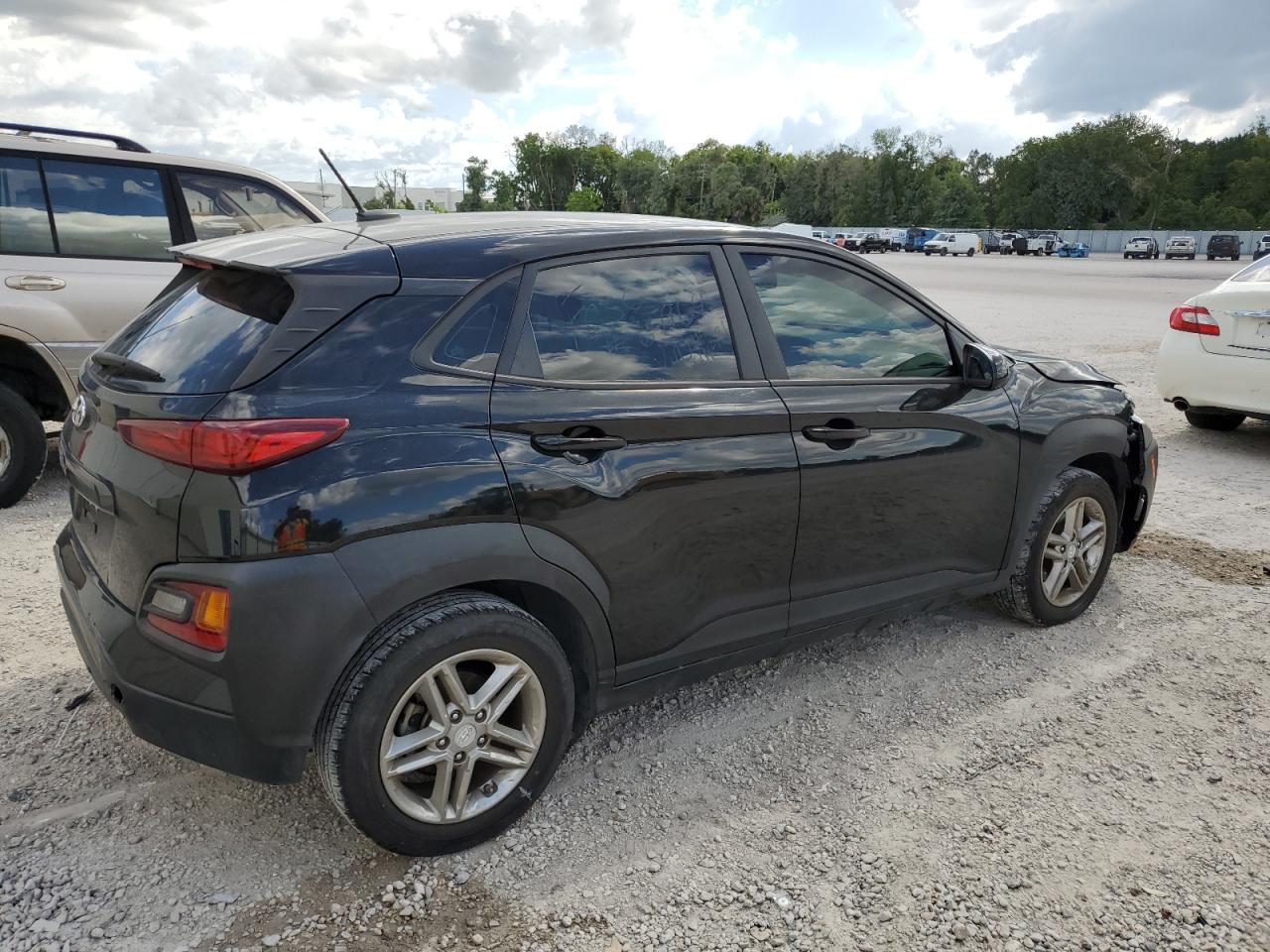 KM8K12AA4MU641431 2021 Hyundai Kona Se