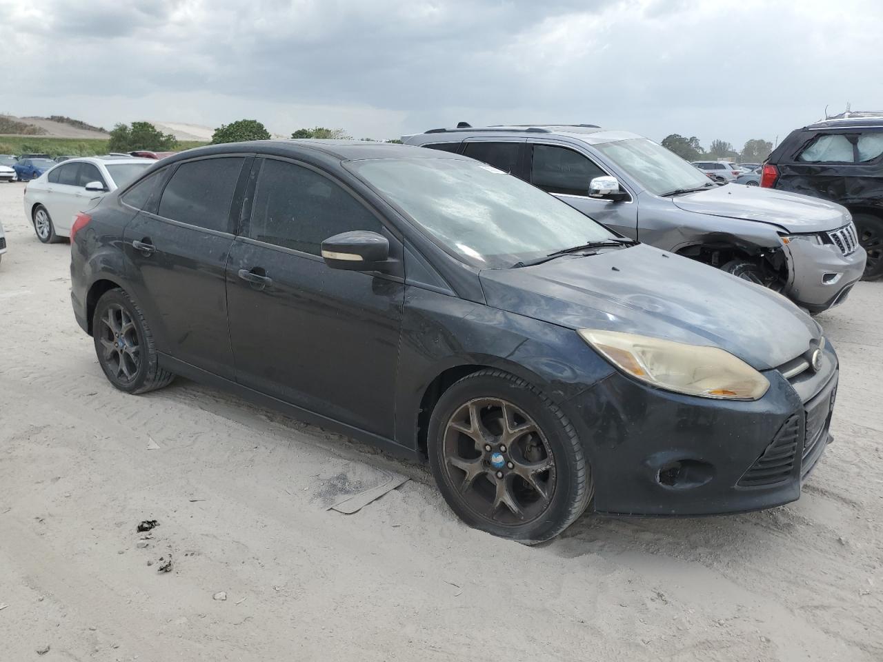 2013 Ford Focus Se vin: 1FADP3F2XDL117621