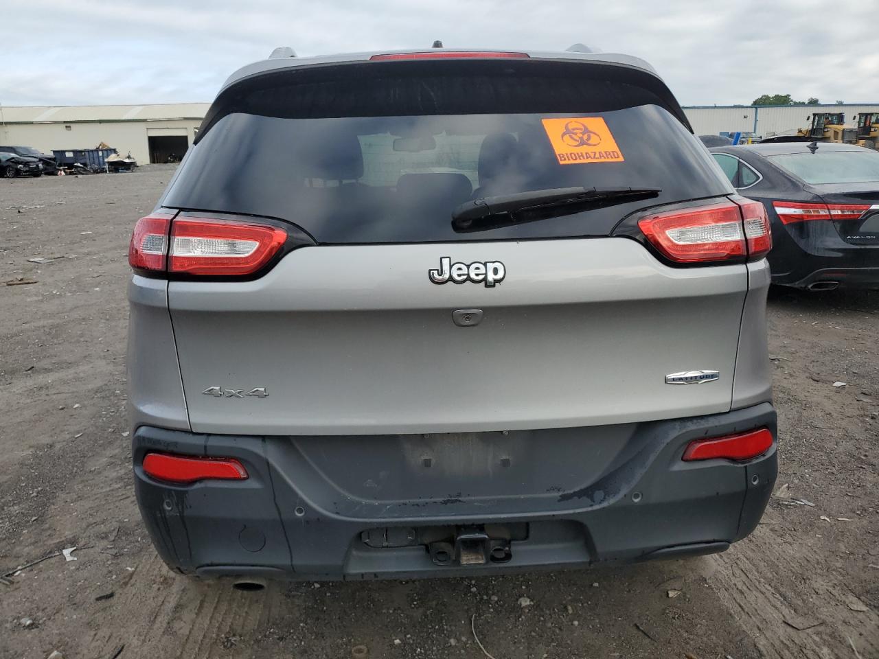 1C4PJMCB6FW742375 2015 Jeep Cherokee Latitude