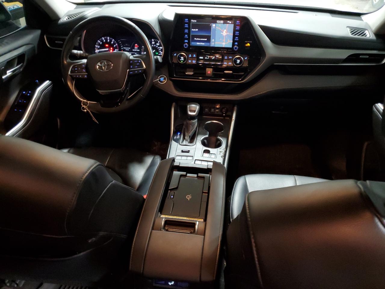 5TDHZRBH4LS502432 2020 Toyota Highlander Xle