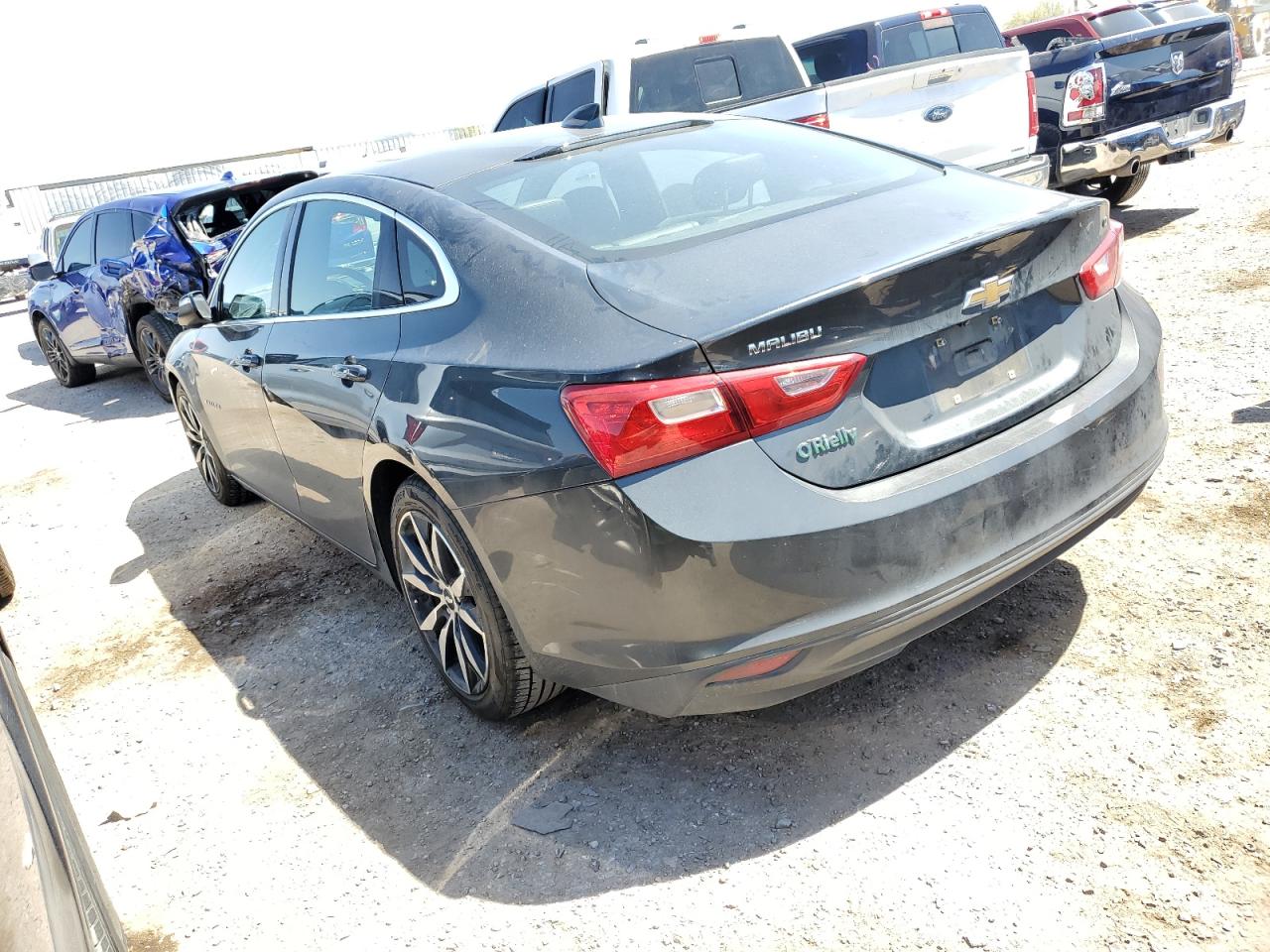 1G1ZD5ST0JF189322 2018 Chevrolet Malibu Lt