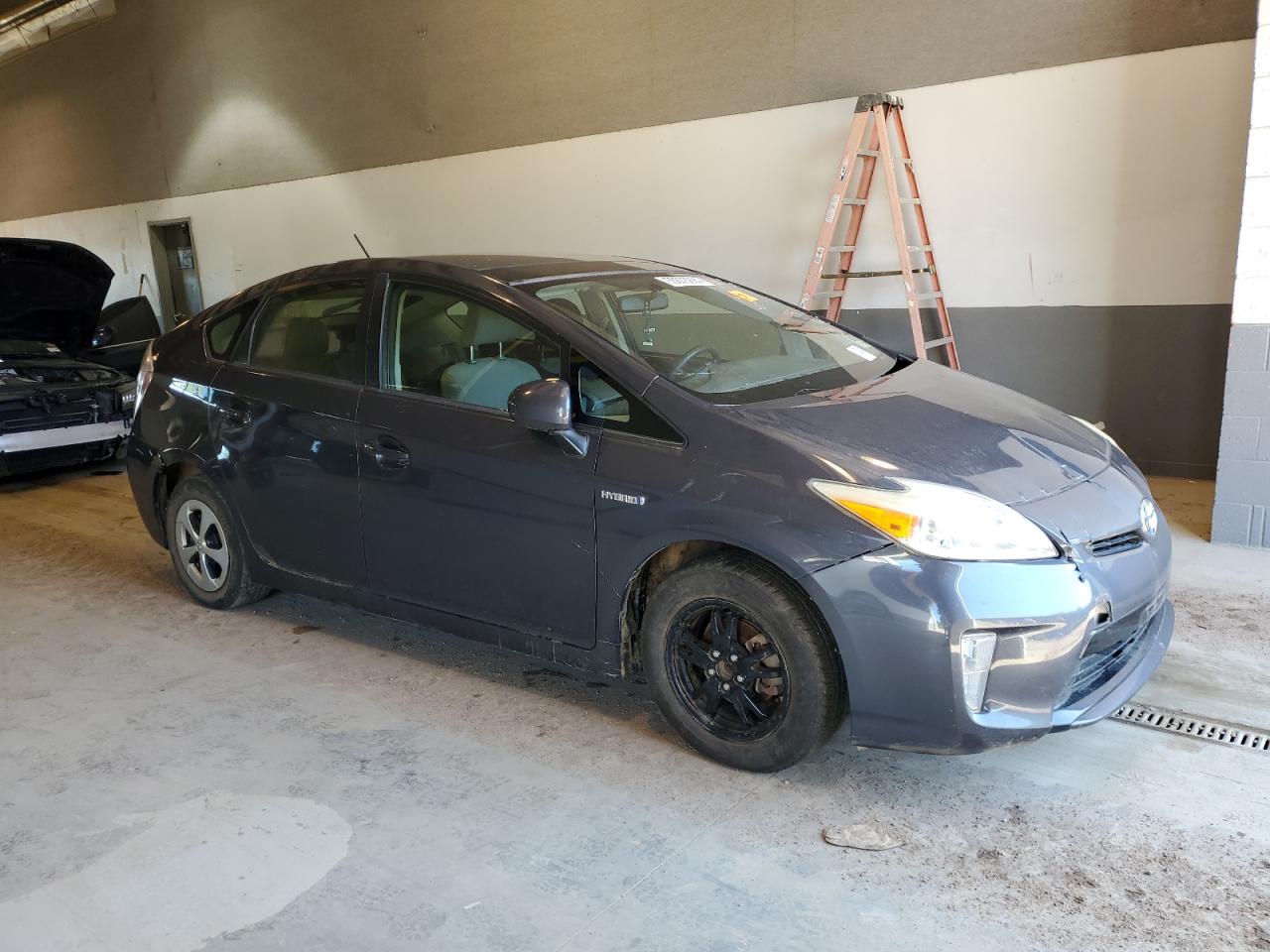 JTDKN3DU6E1823297 2014 Toyota Prius