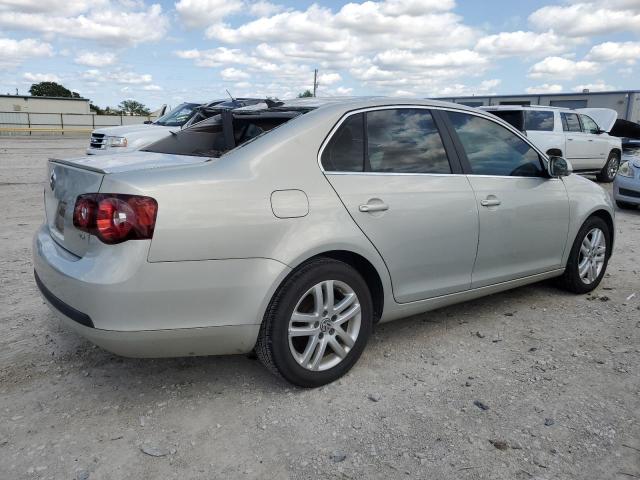 2010 Volkswagen Jetta Tdi VIN: 3VWAL7AJ4AM072228 Lot: 57395414