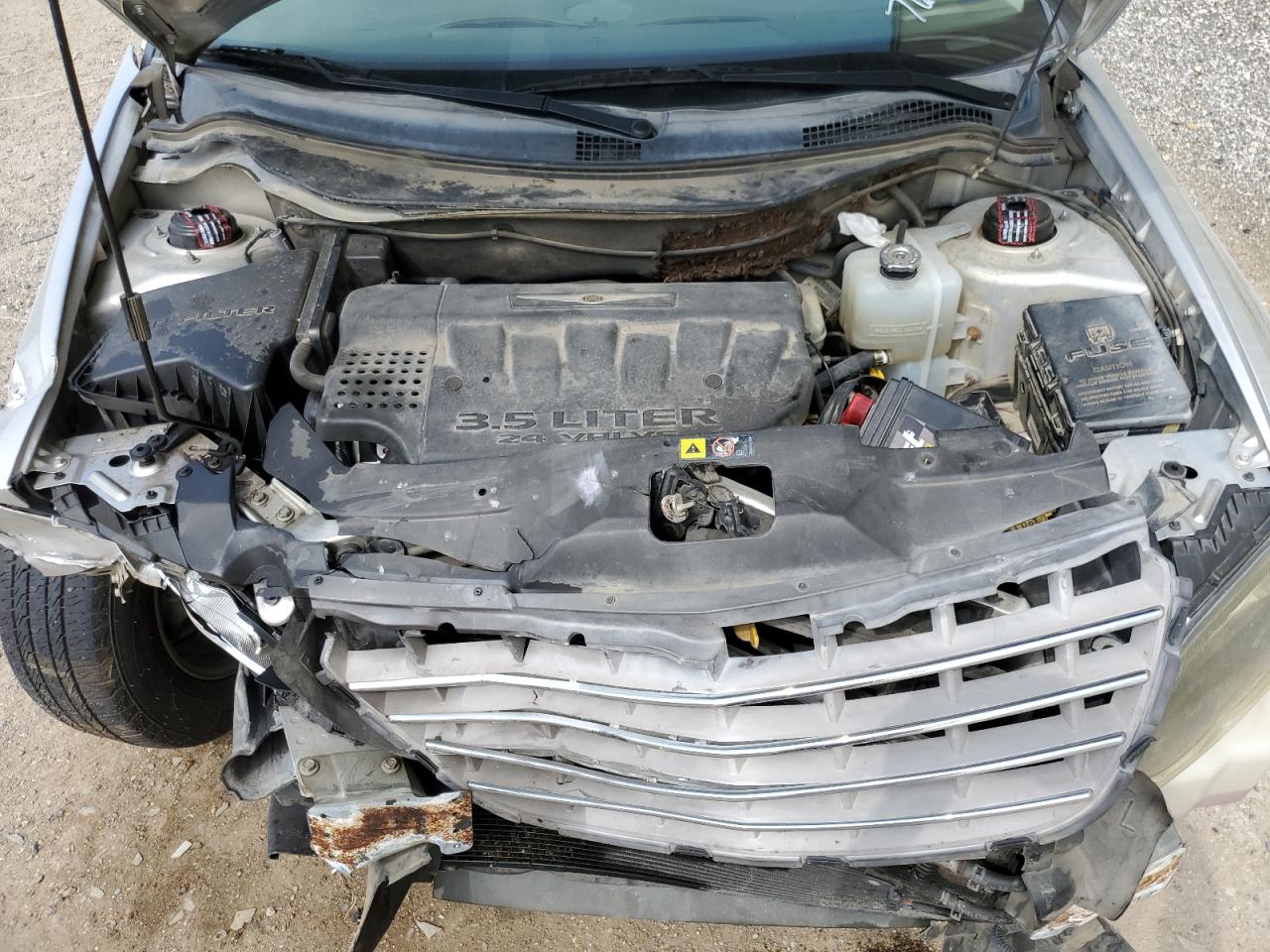 2C8GM68454R547644 2004 Chrysler Pacifica