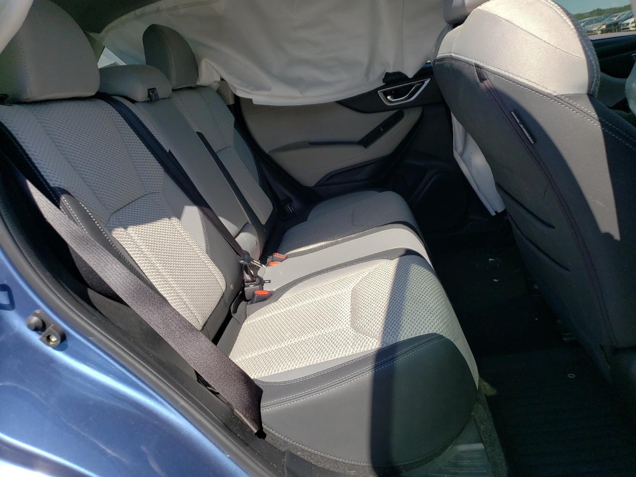 JF2SKAJC9LH602551 2020 Subaru Forester Premium