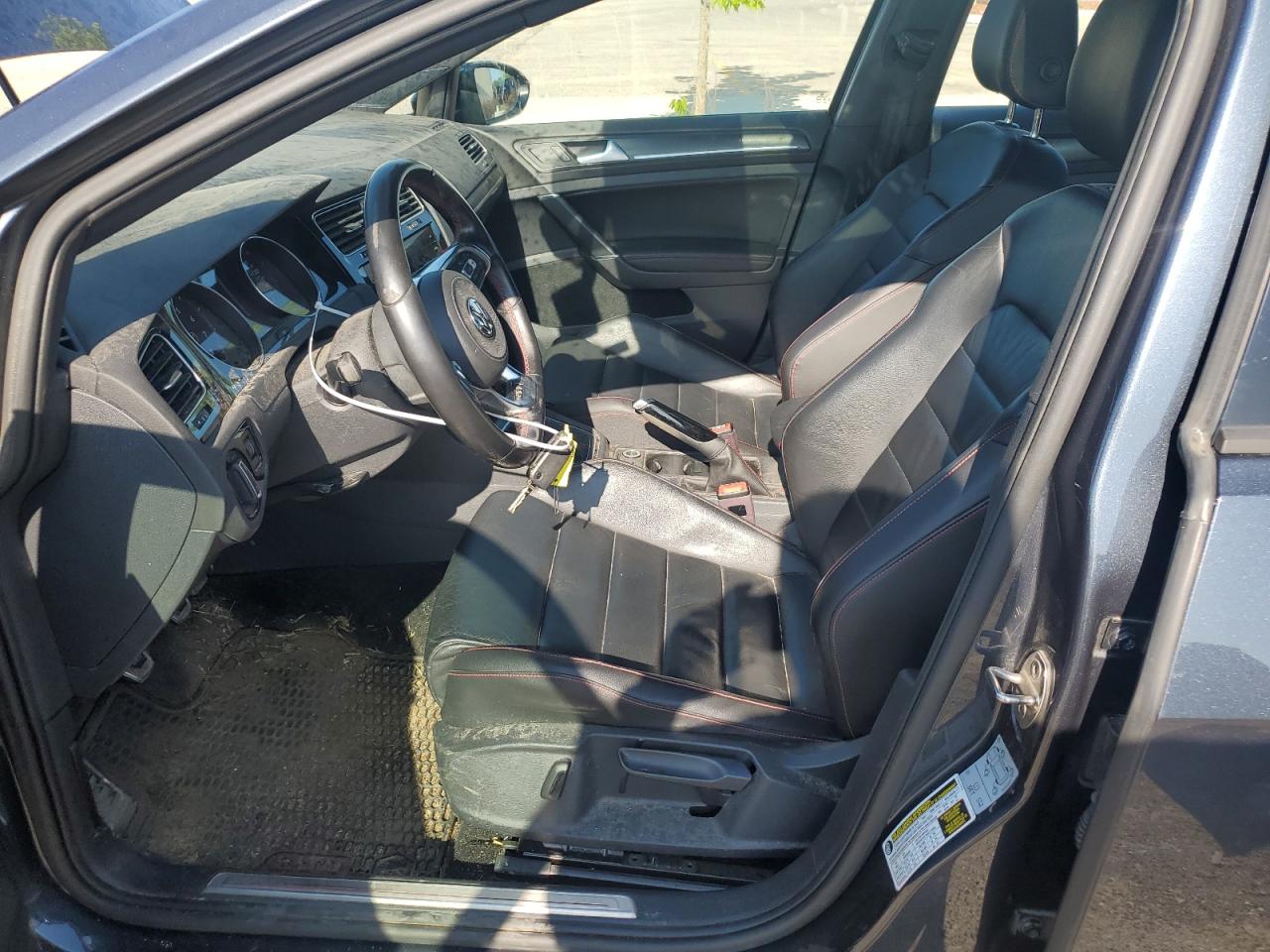 3VW547AU5JM251287 2018 Volkswagen Gti S