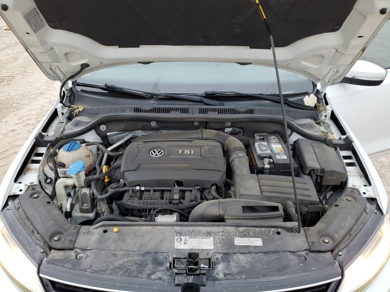 3VWL17AJ4HM403589 2017 Volkswagen Jetta Sel