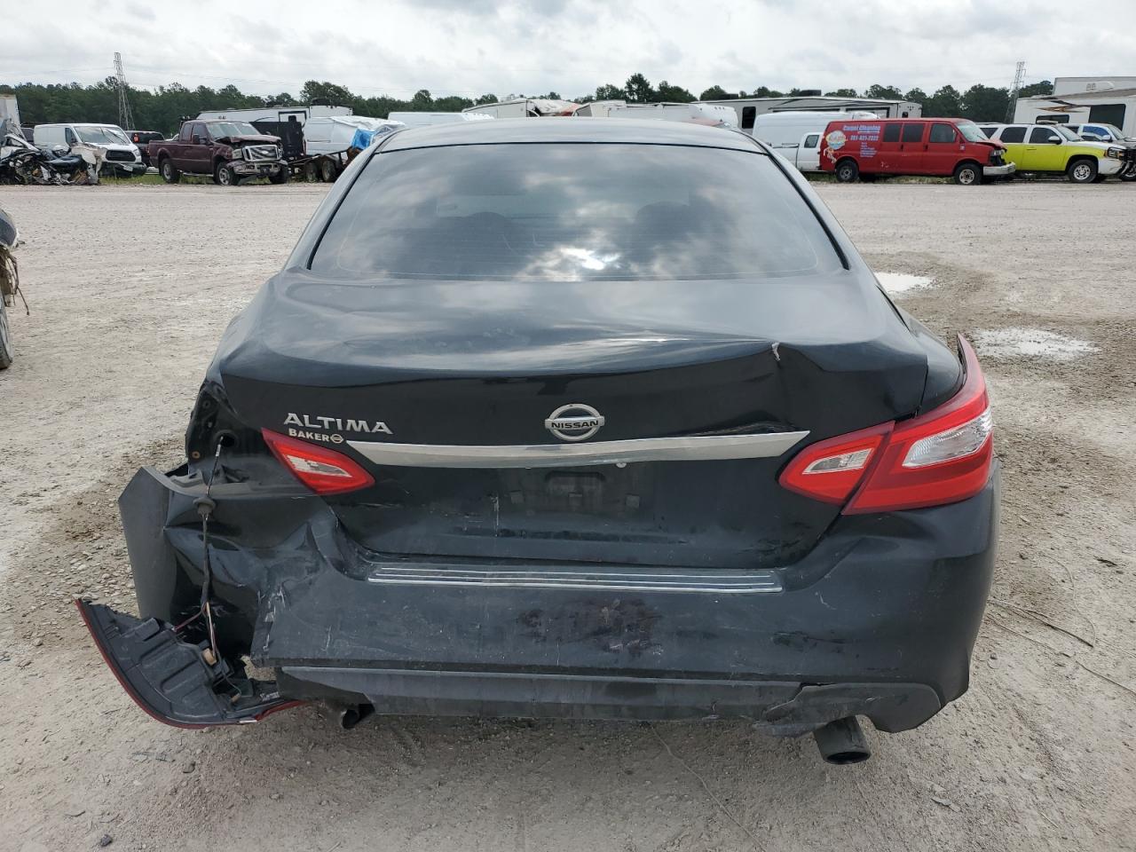 1N4AL3AP8HN329218 2017 Nissan Altima 2.5