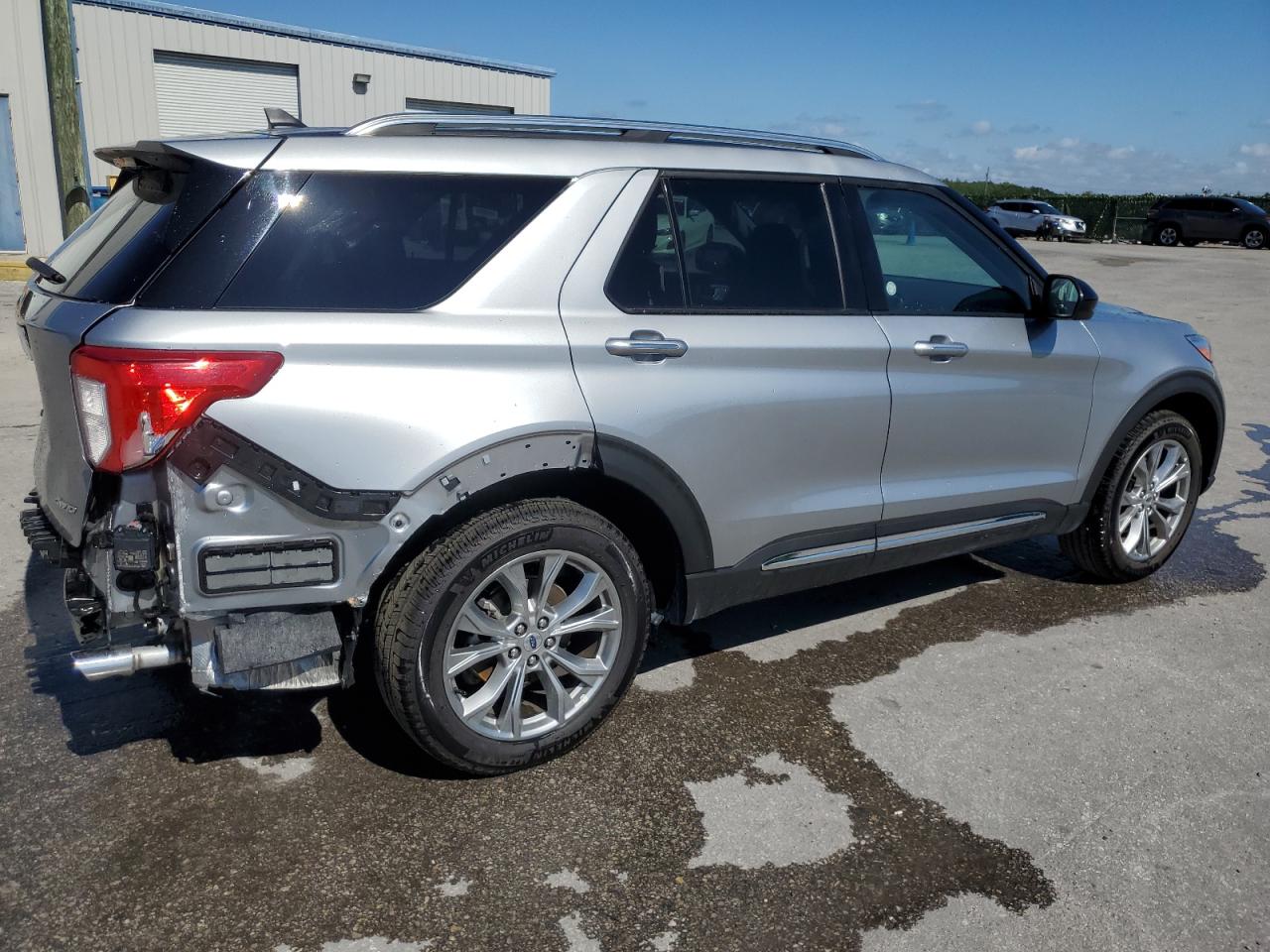 Lot #2576637381 2023 FORD EXPLORER L