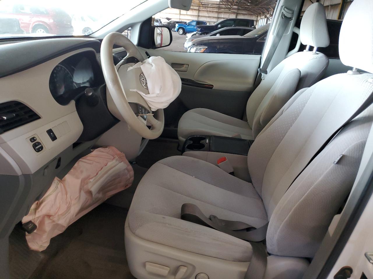 5TDKK3DC0ES514718 2014 Toyota Sienna Le