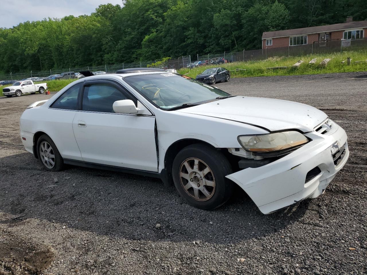 1HGCG32022A017890 2002 Honda Accord Se