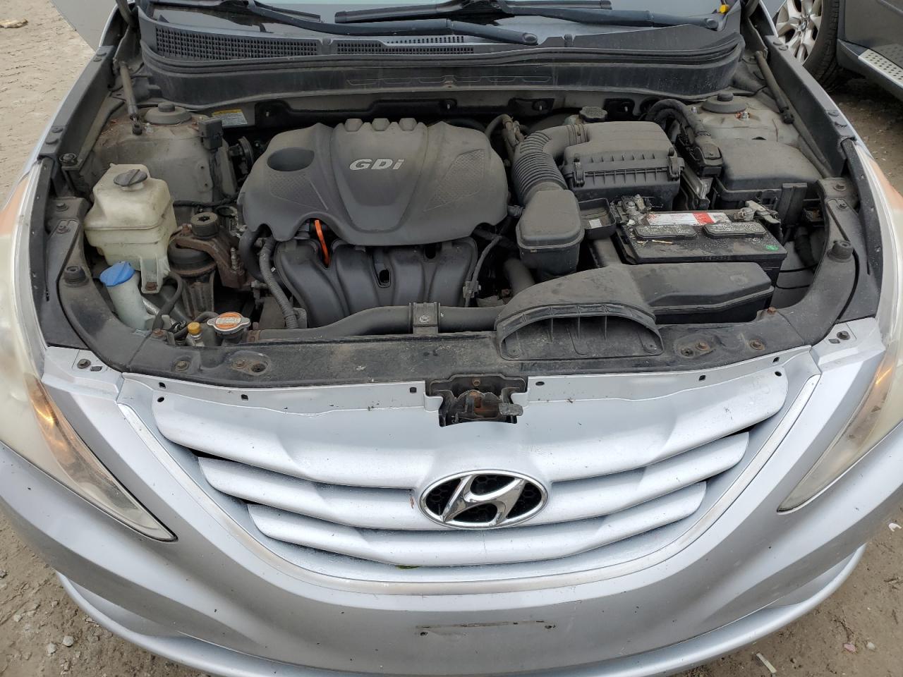 5NPEB4AC8BH070738 2011 Hyundai Sonata Gls