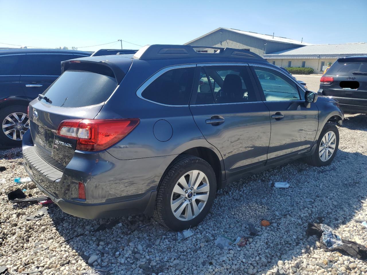 4S4BSBCC8F3298238 2015 Subaru Outback 2.5I Premium