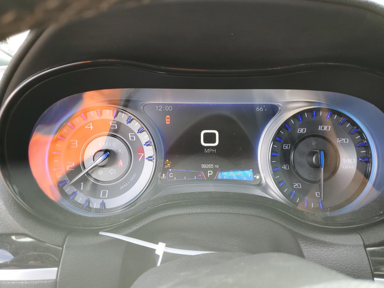 2C3CCABG9JH264243 2018 Chrysler 300 S