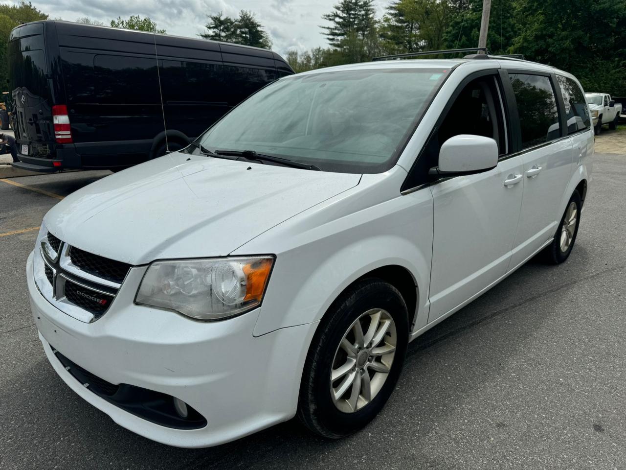 2C4RDGCG8JR236917 2018 Dodge Grand Caravan Sxt