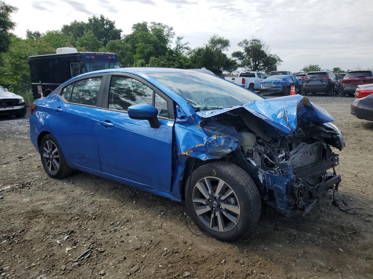 3N1CN8EV3ML863923 2021 Nissan Versa Sv