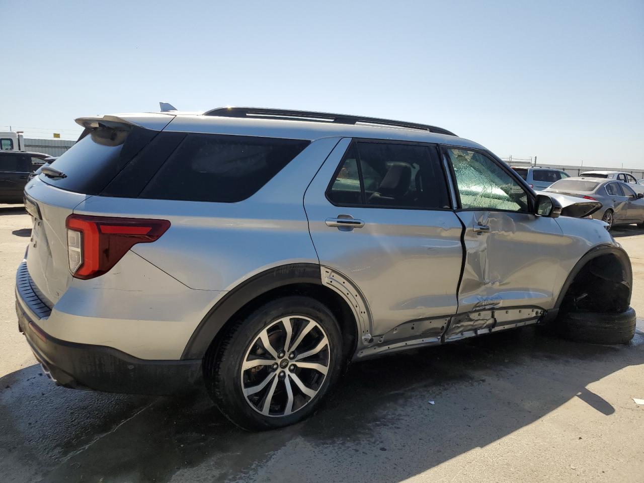 2020 Ford Explorer St vin: 1FM5K8GC4LGB83618