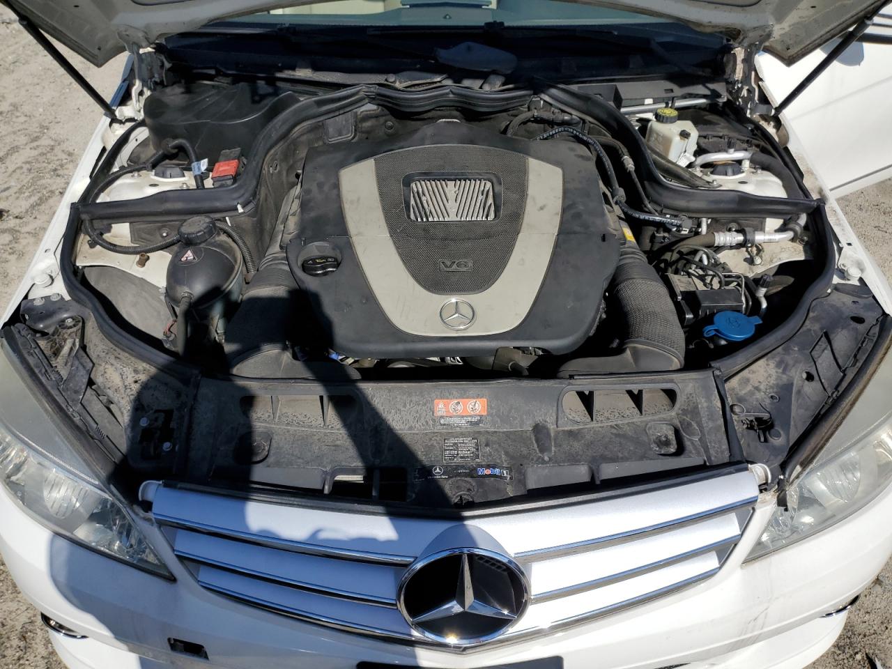 WDDGF8BB3AF399078 2010 Mercedes-Benz C 300 4Matic