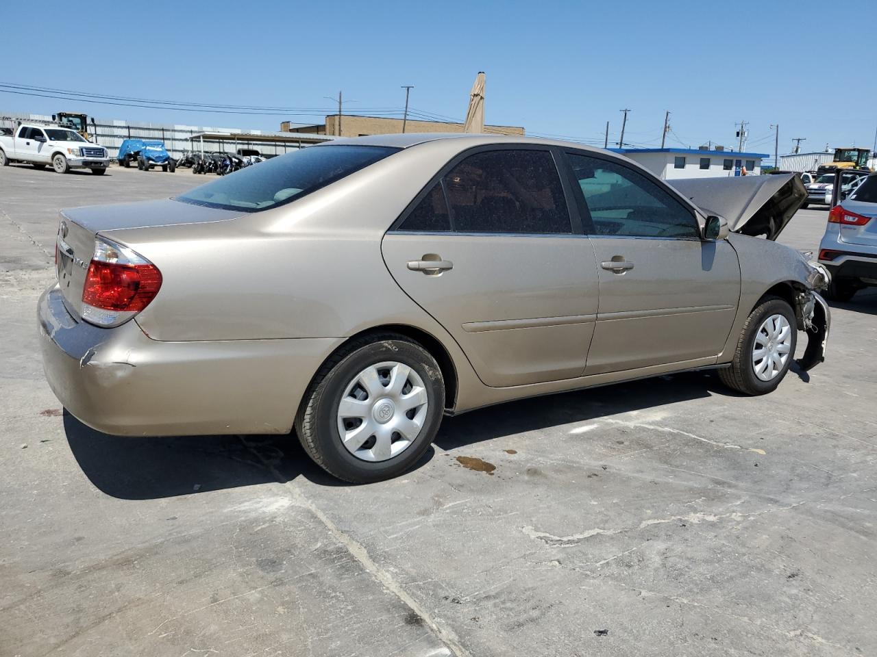 4T1BE32K05U972803 2005 Toyota Camry Le