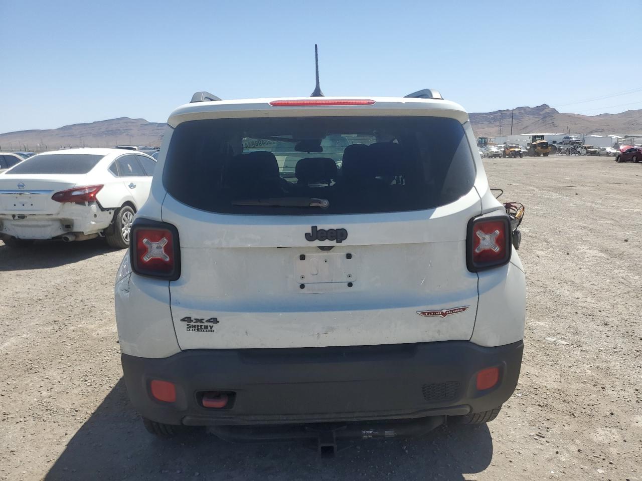 ZACCJBCT7GPC81469 2016 Jeep Renegade Trailhawk