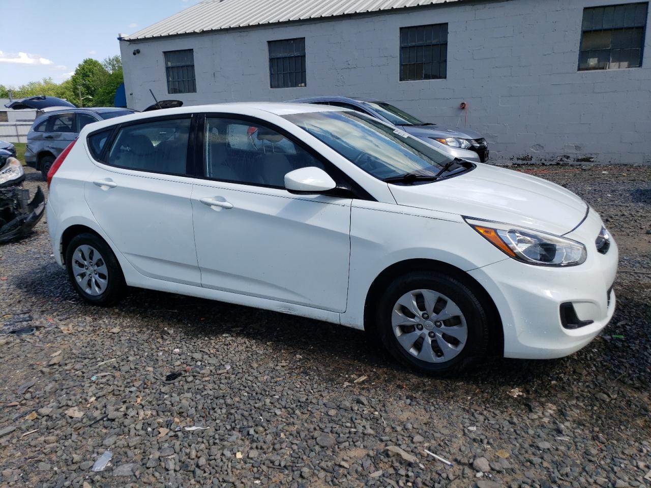 KMHCT5AE4GU249119 2016 Hyundai Accent Se