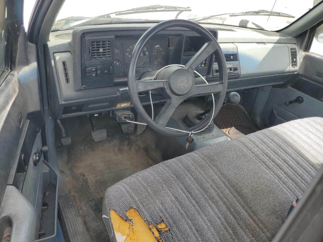 1GCFC24K7JZ284295 1988 Chevrolet Gmt-400 C2500