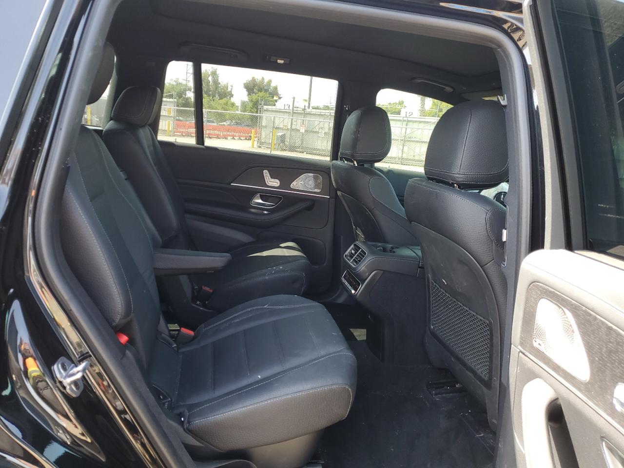 4JGFF5KE8RB135223 2024 Mercedes-Benz Gls 450 4Matic