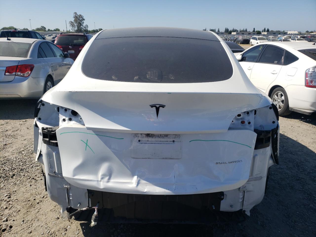 5YJYGDEE2LF058305 2020 Tesla Model Y