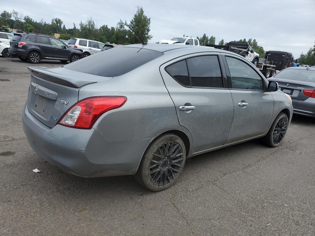 2014 Nissan Versa S vin: 3N1CN7APXEL804144