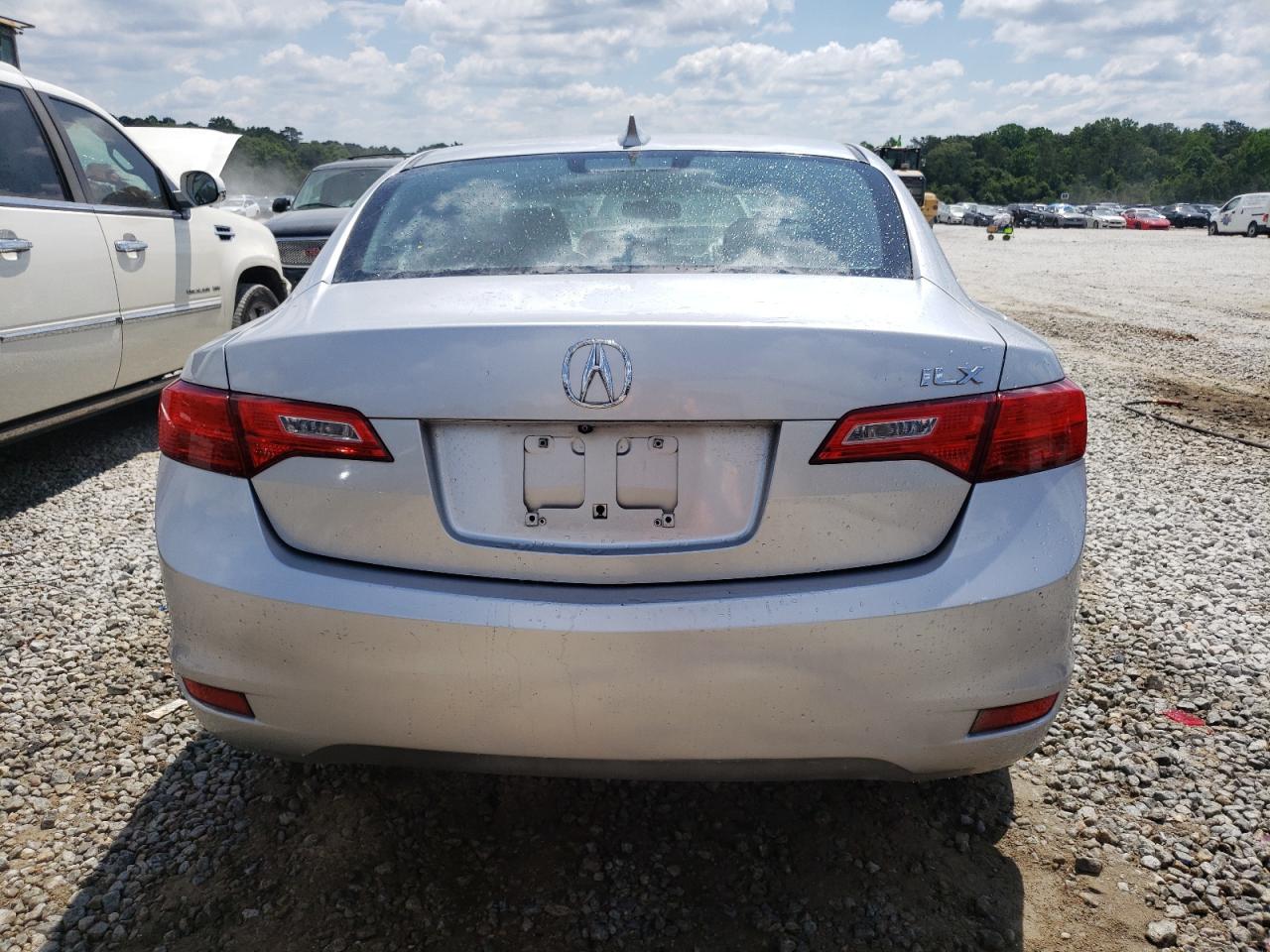 19VDE1F33FE004255 2015 Acura Ilx 20