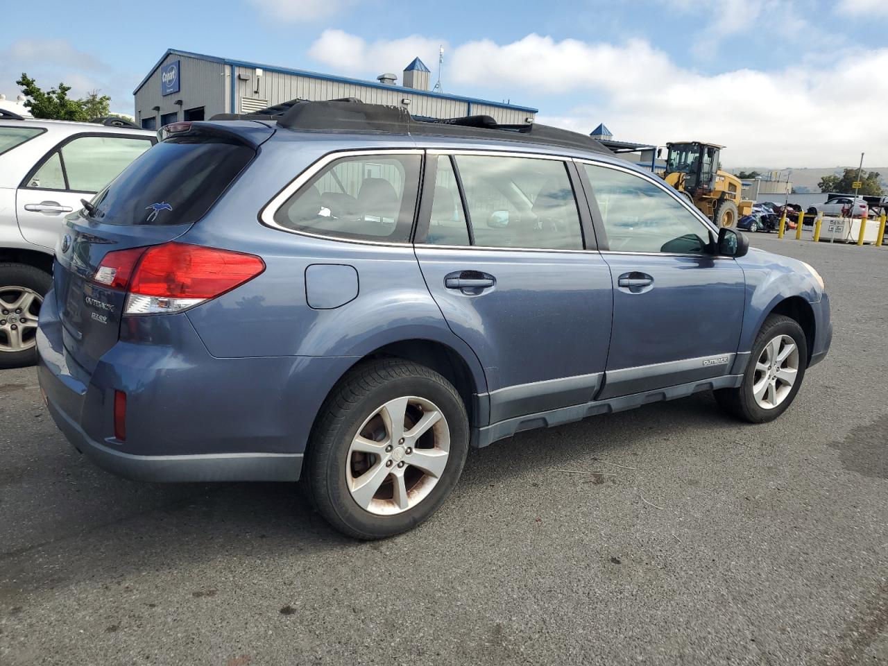 4S4BRBAC8E3298432 2014 Subaru Outback 2.5I