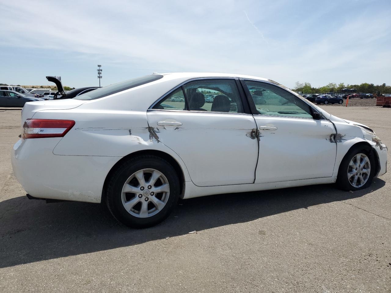 4T4BF3EK9BR203484 2011 Toyota Camry Base