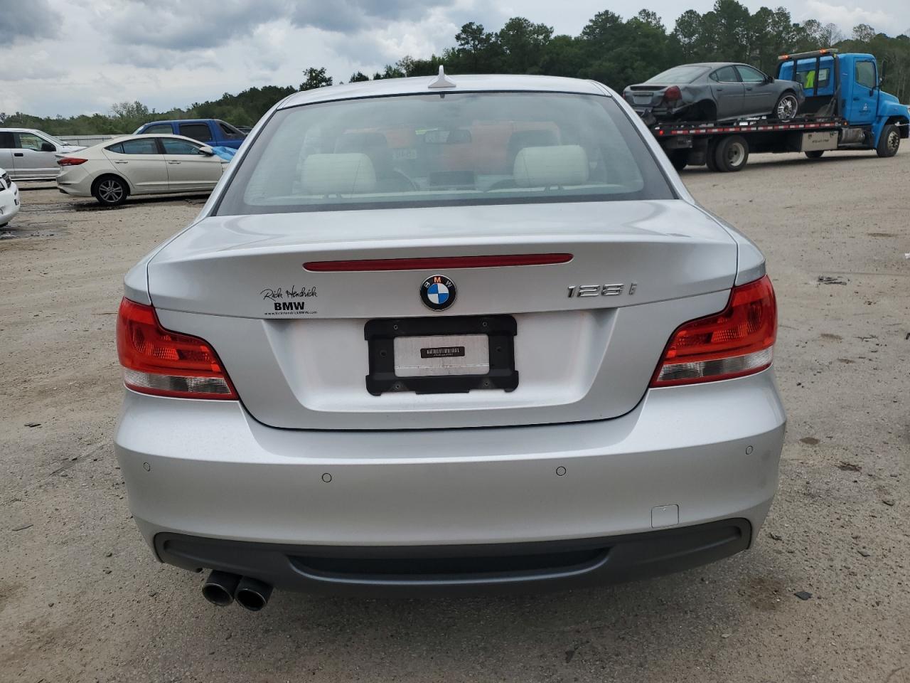 WBAUP7C5XCVP23971 2012 BMW 128 I