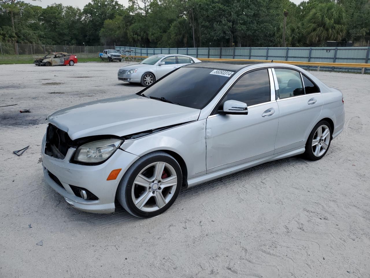 WDDGF5EB5AR125390 2010 Mercedes-Benz C 300