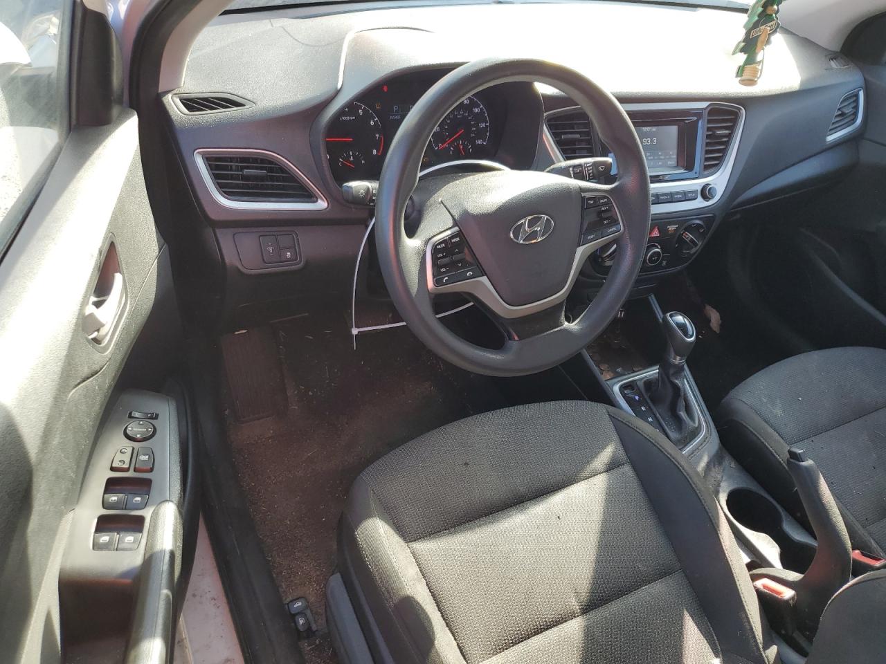 2018 Hyundai Accent Se vin: 3KPC24A30JE008907