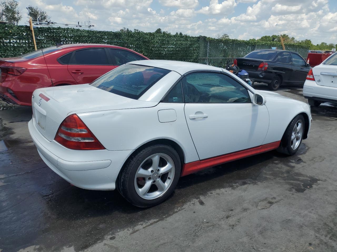 WDBKK65F42F263271 2002 Mercedes-Benz Slk 320