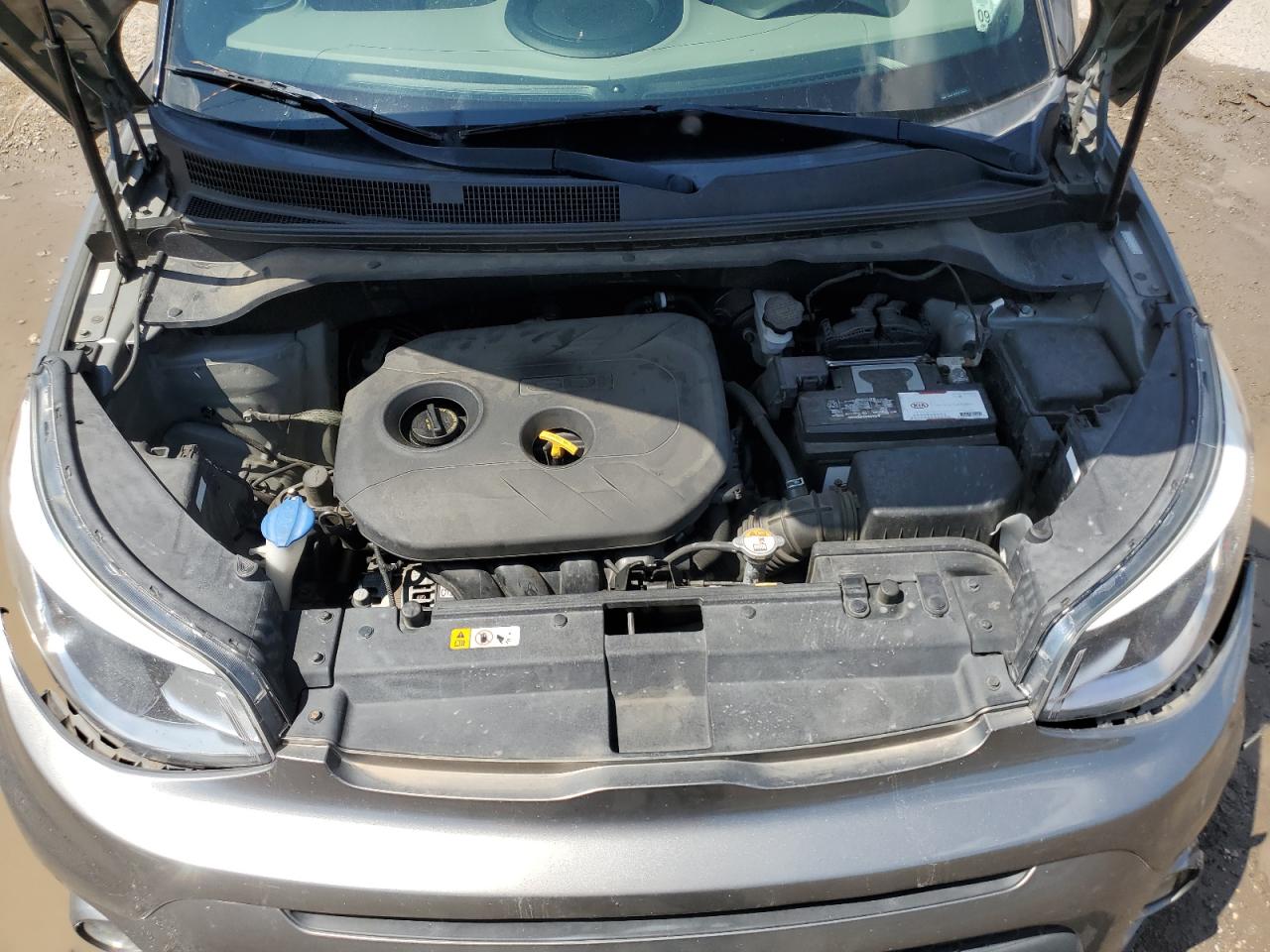 KNDJP3A56H7438262 2017 Kia Soul +
