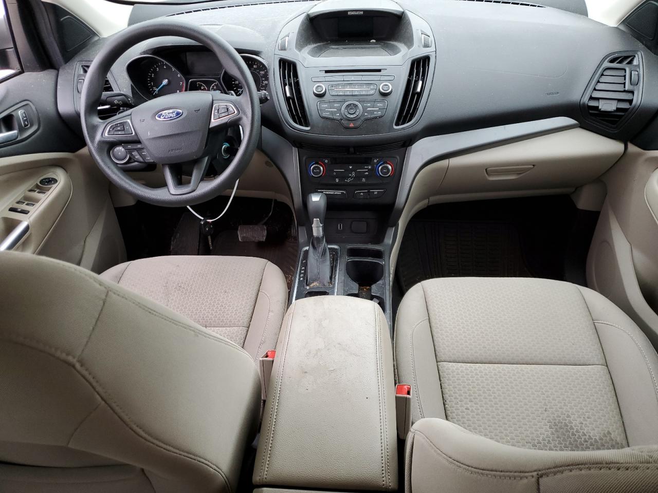 1FMCU0G92HUA12026 2017 Ford Escape Se