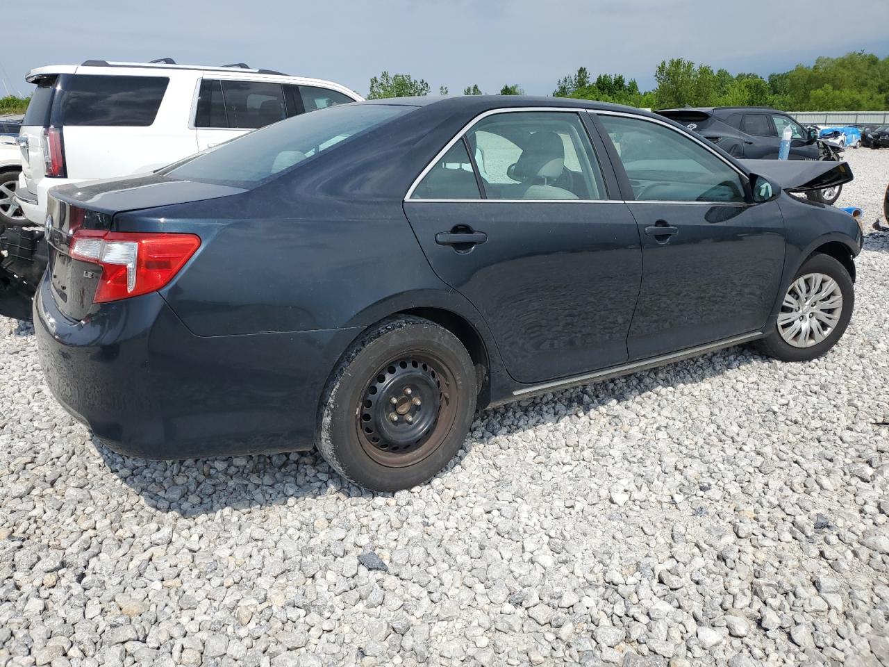 4T1BF1FK2DU261162 2013 Toyota Camry L