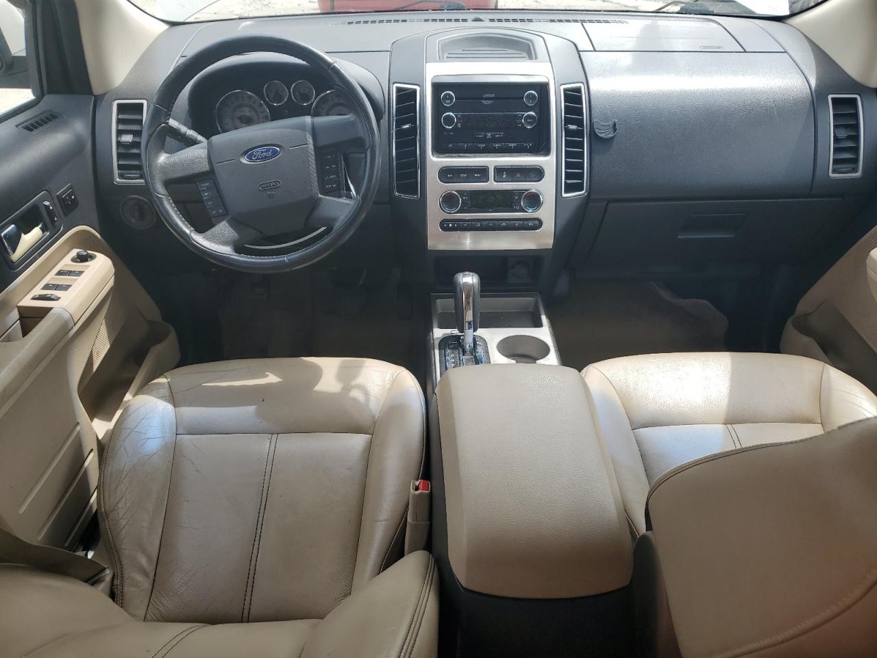 2FMDK49C58BA49121 2008 Ford Edge Limited