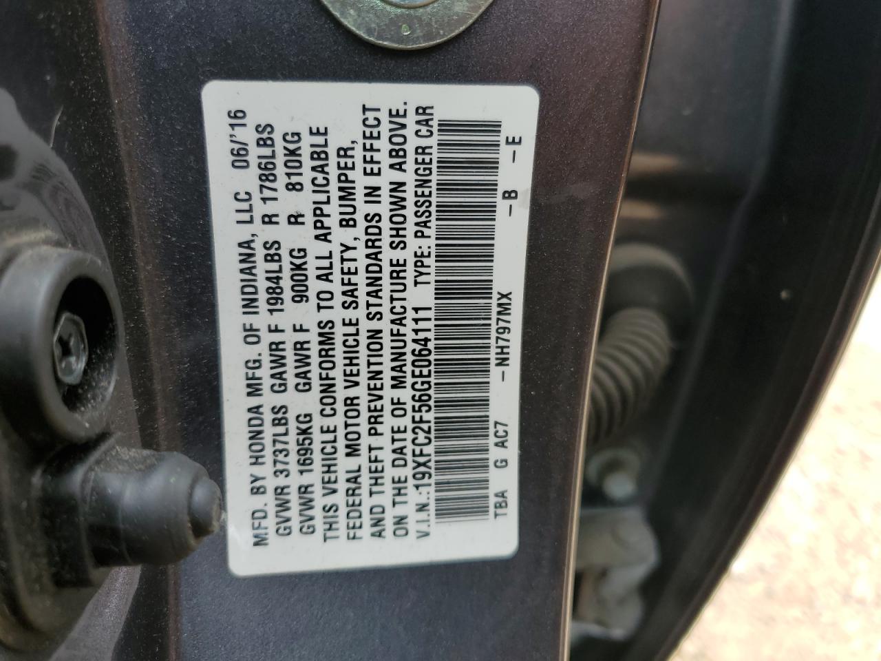 19XFC2F56GE064111 2016 Honda Civic Lx