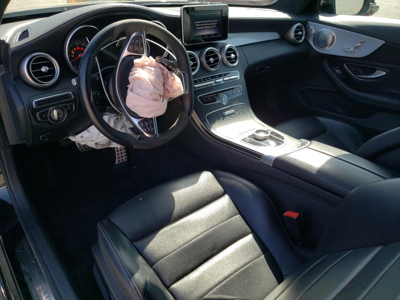 WDDWJ4JB4JF659914 2018 Mercedes-Benz C 300