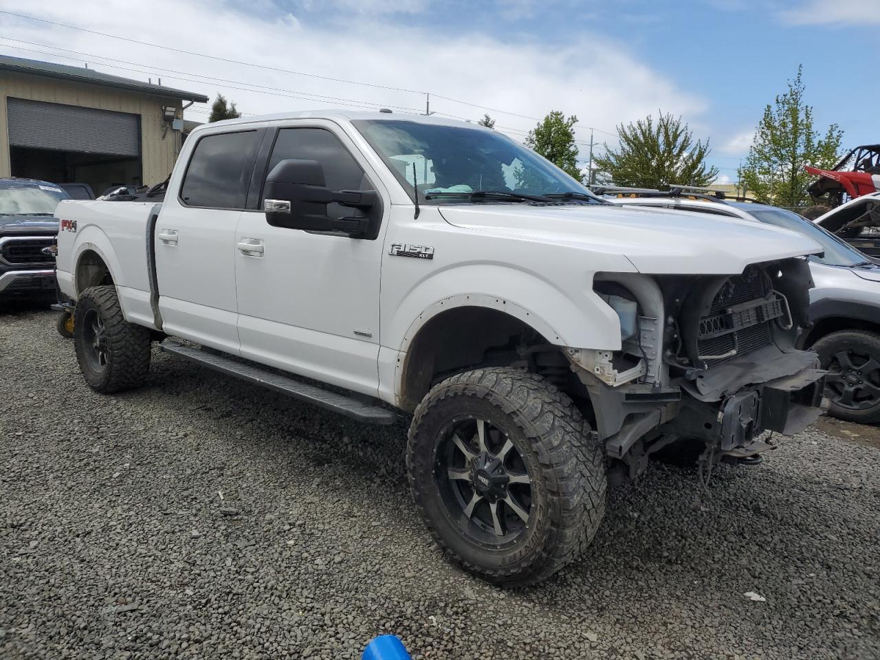 1FTFW1EG1HKC91886 2017 Ford F150 Supercrew