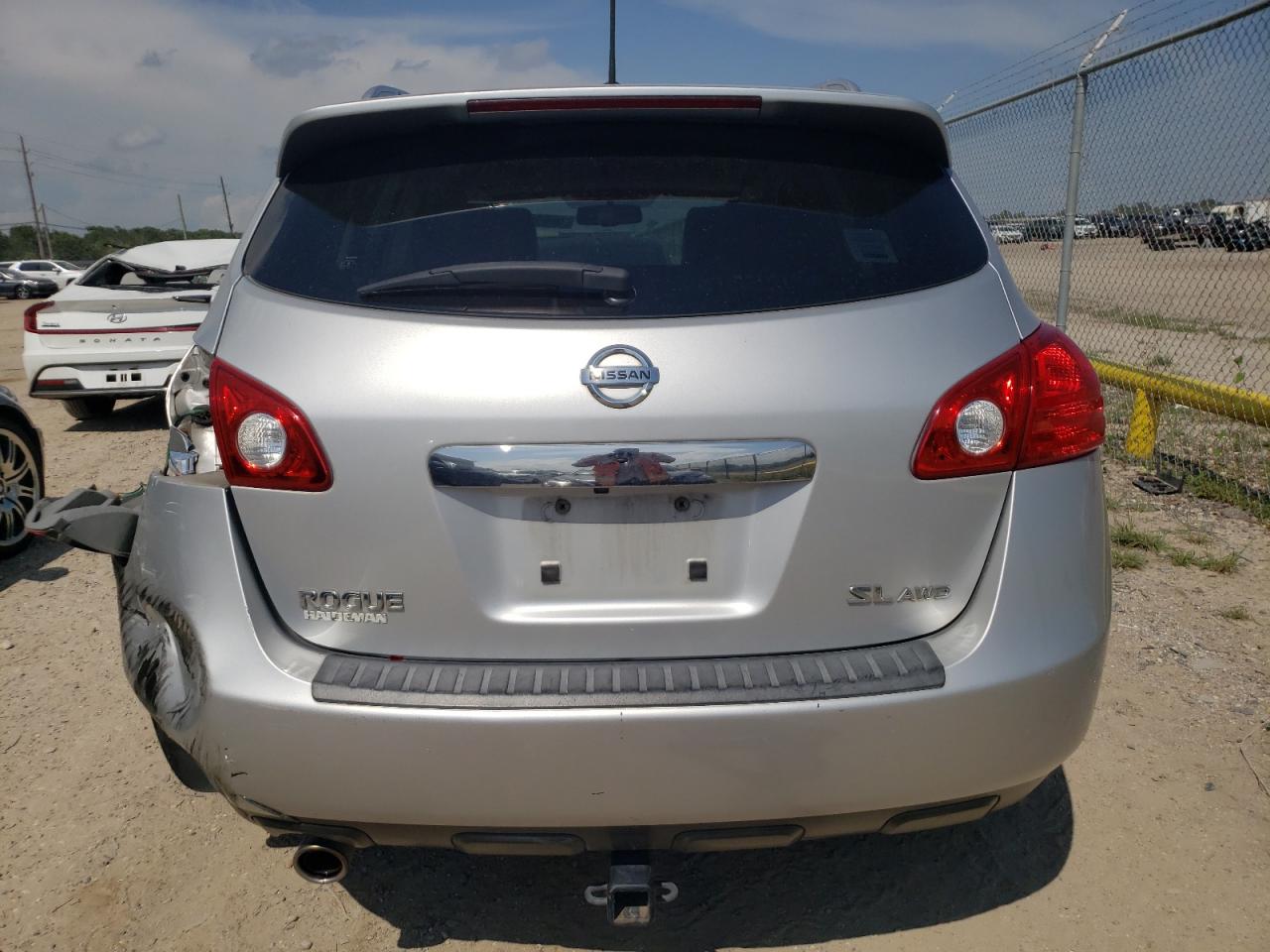 JN8AS5MV0BW670878 2011 Nissan Rogue S