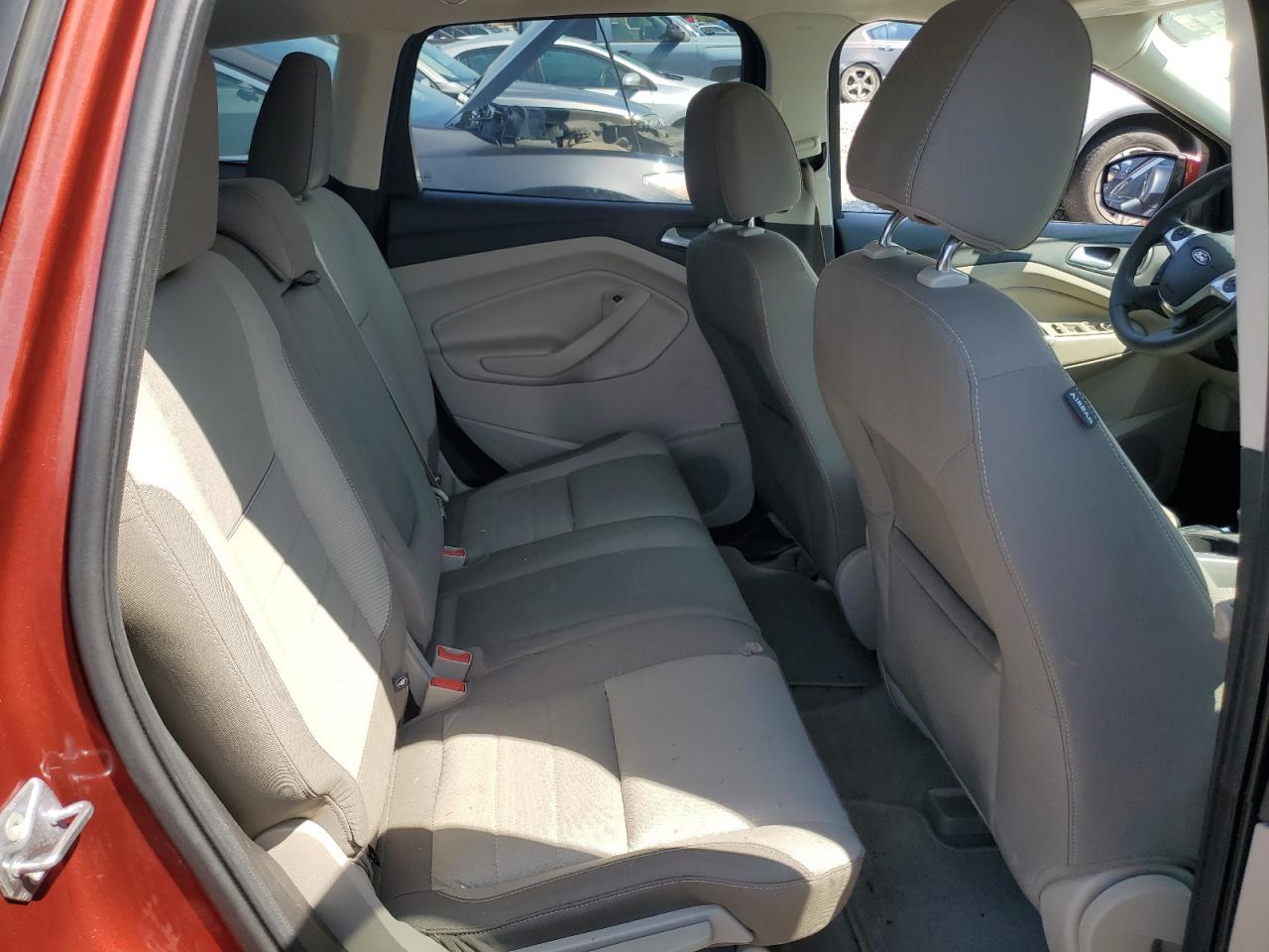 1FMCU0GX3FUA50568 2015 Ford Escape Se