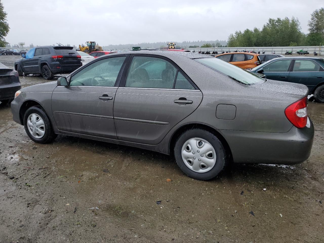 4T1BE32K44U884447 2004 Toyota Camry Le